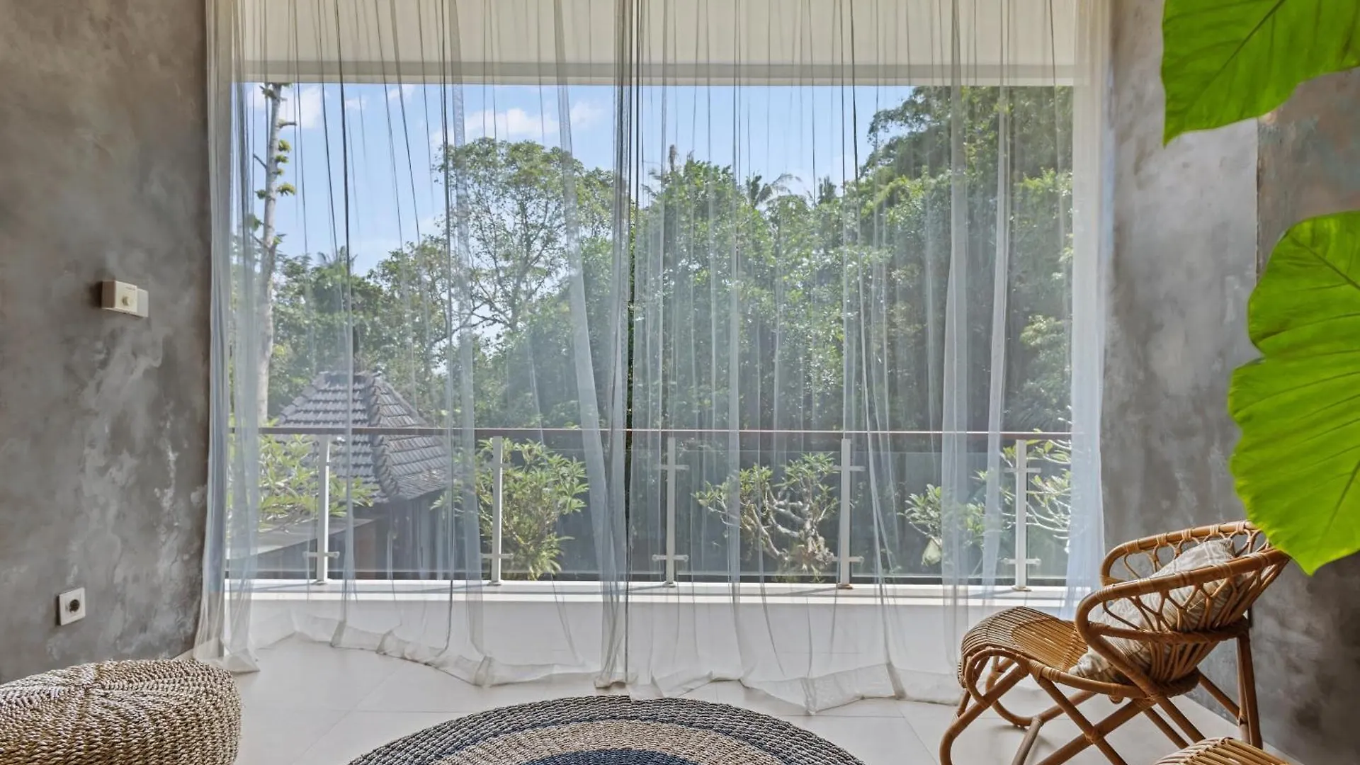New 4 Bedroom Villa Surrounded By Jungle And Ricefields Ubud 0*,  Indonésie