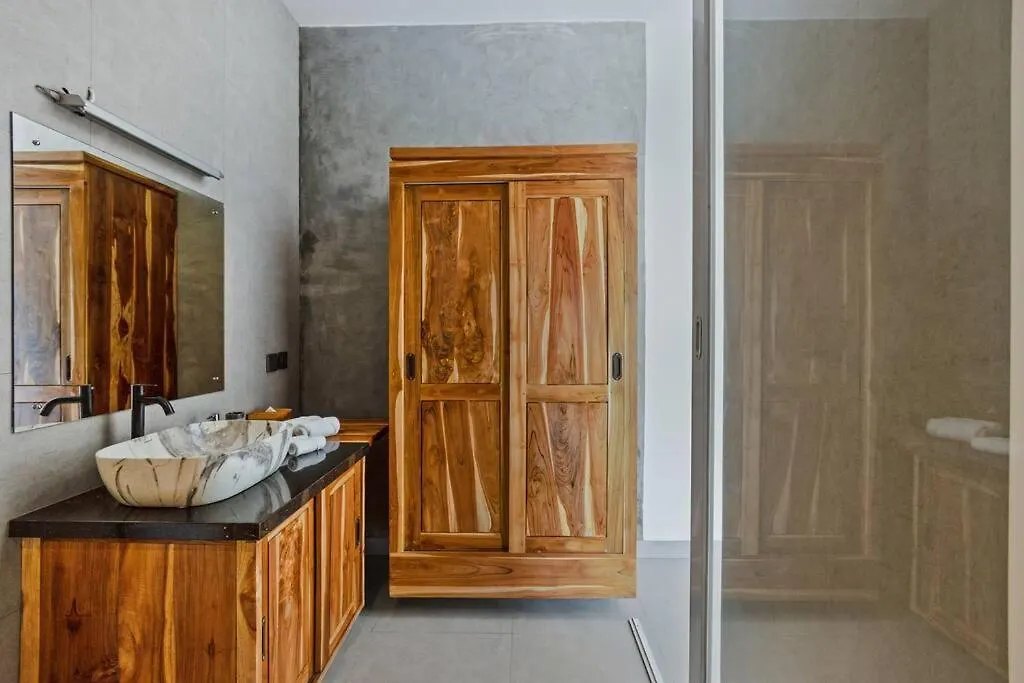 New 4 Bedroom Villa Surrounded By Jungle And Ricefields Ubud Indonésie