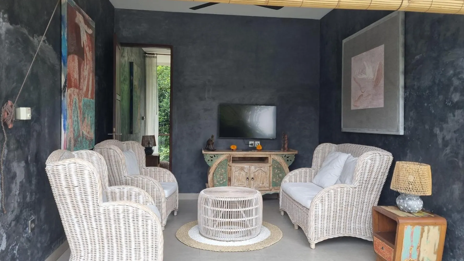 New 4 Bedroom Villa Surrounded By Jungle And Ricefields Ubud