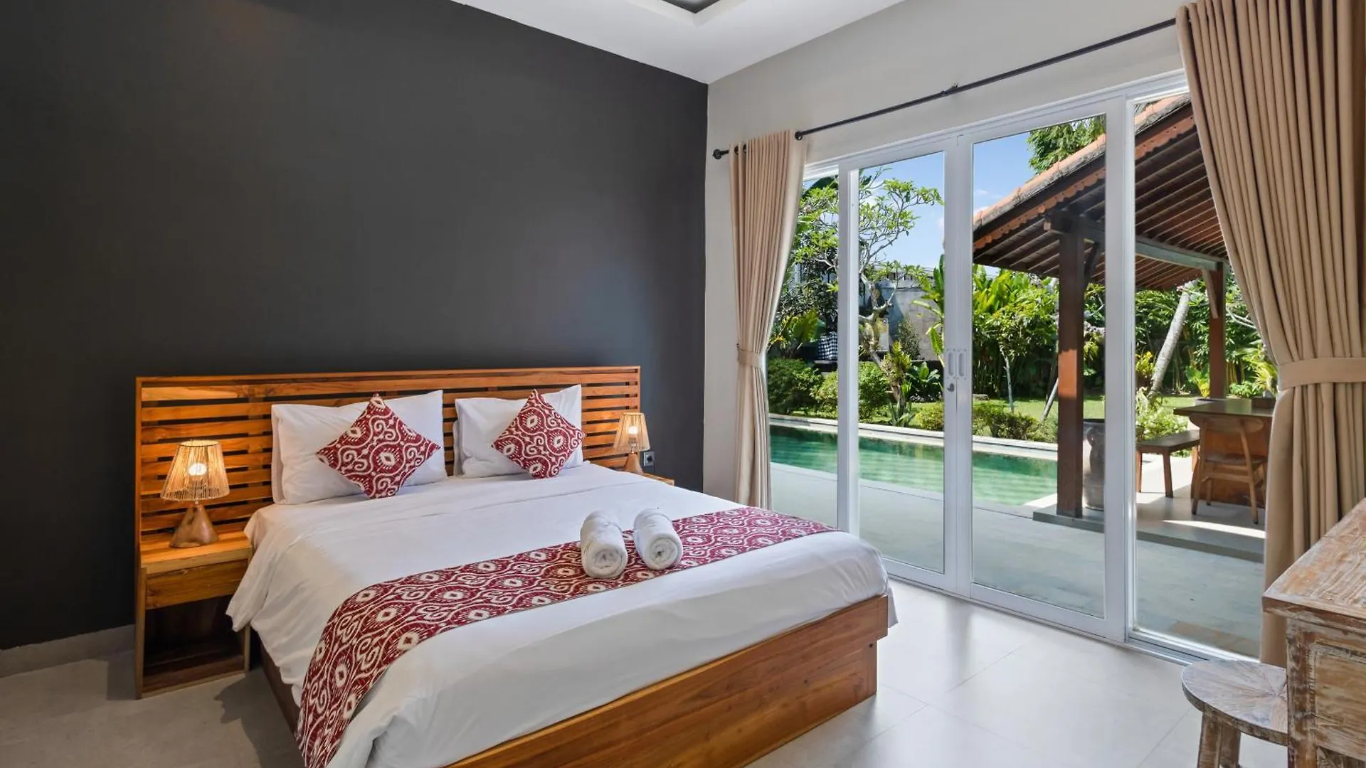 New 4 Bedroom Villa Surrounded By Jungle And Ricefields Ubud Indonésie
